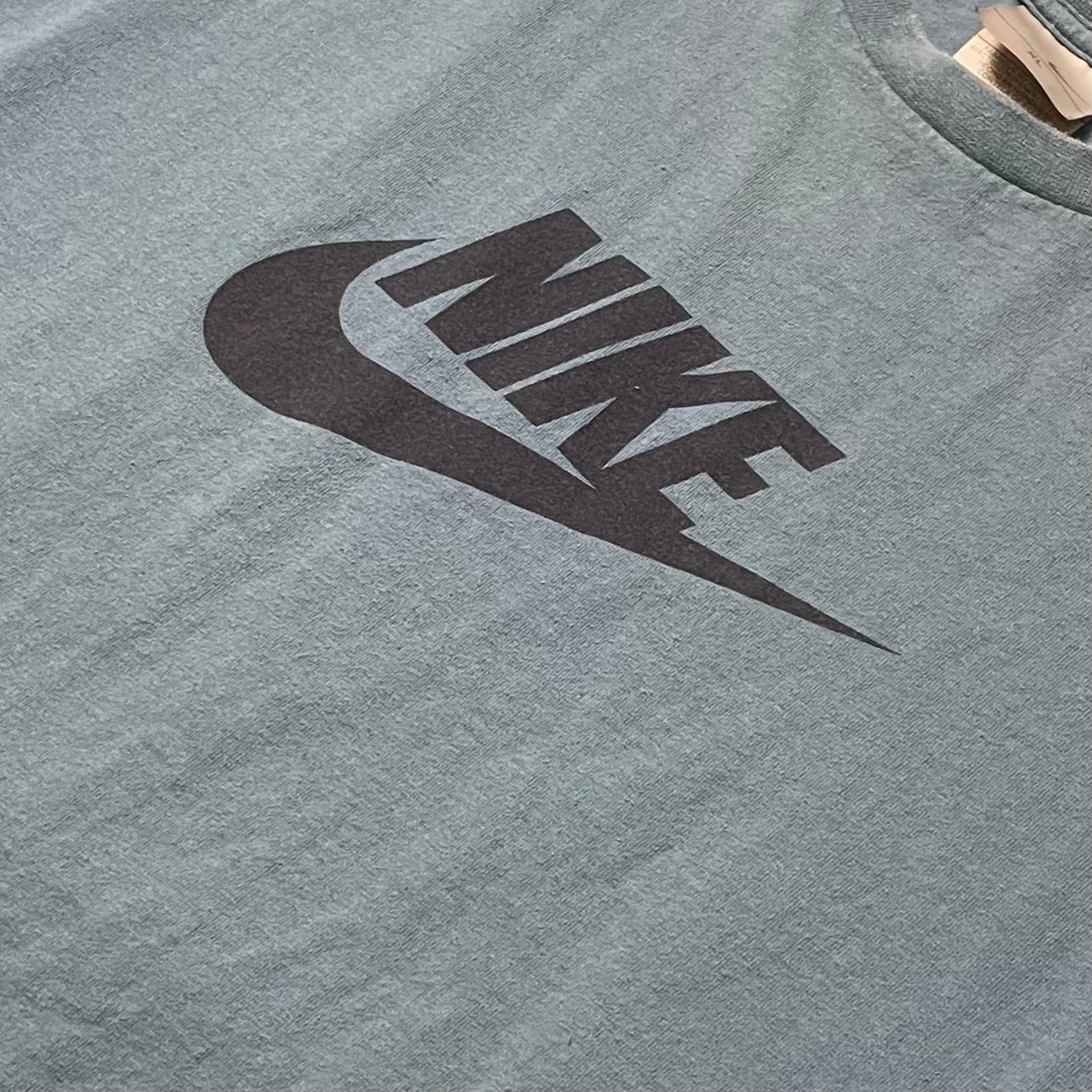 VINTAGE BLUE NIKE LOGO T SHIRT - XL