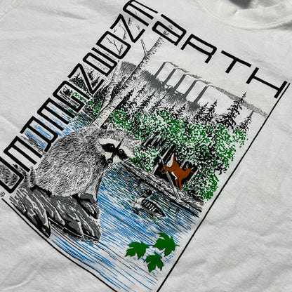 VINTAGE EARTH ENDANGERED T SHIRT - L