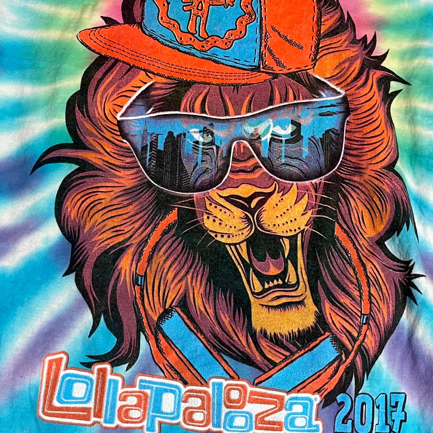 2017 LOLLAPALOOZA T SHIRT - XS