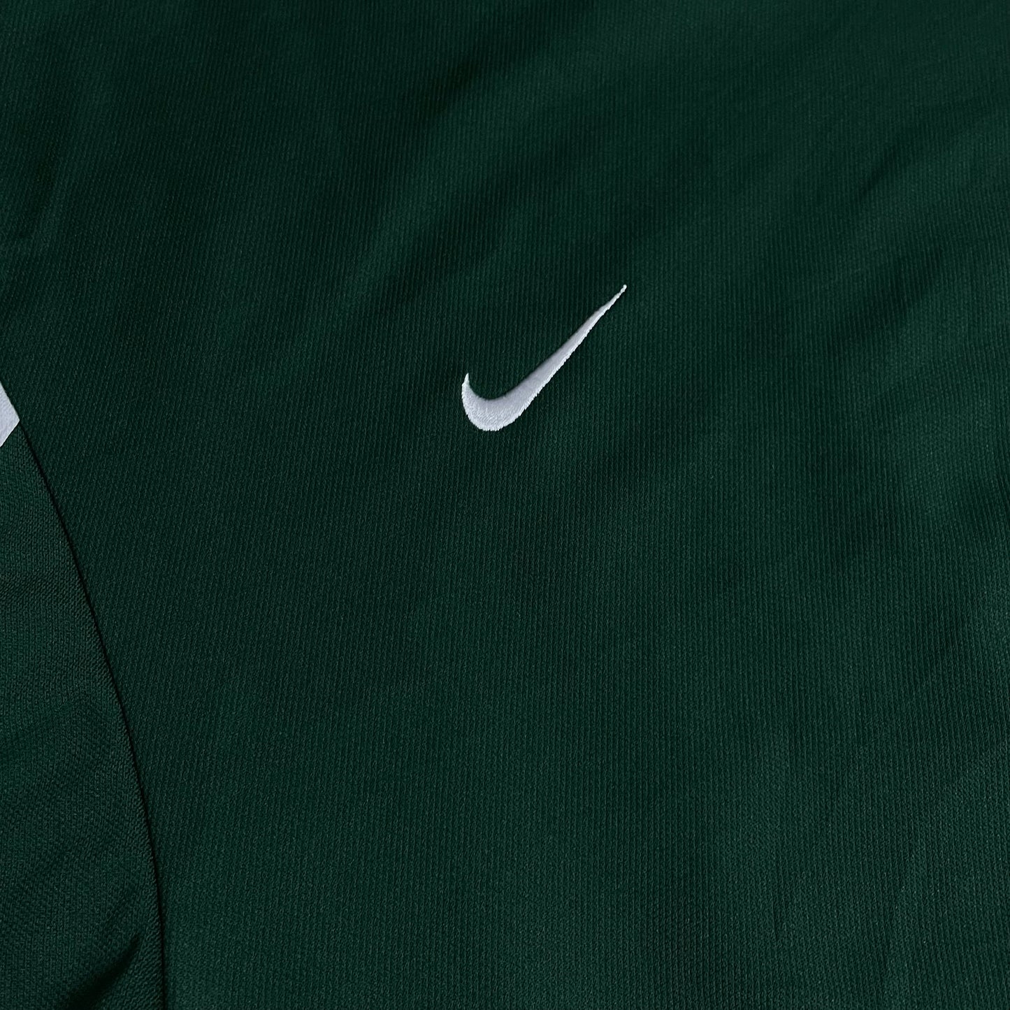 Y2K NIKE SOCCER STYLE SHIRT - XL