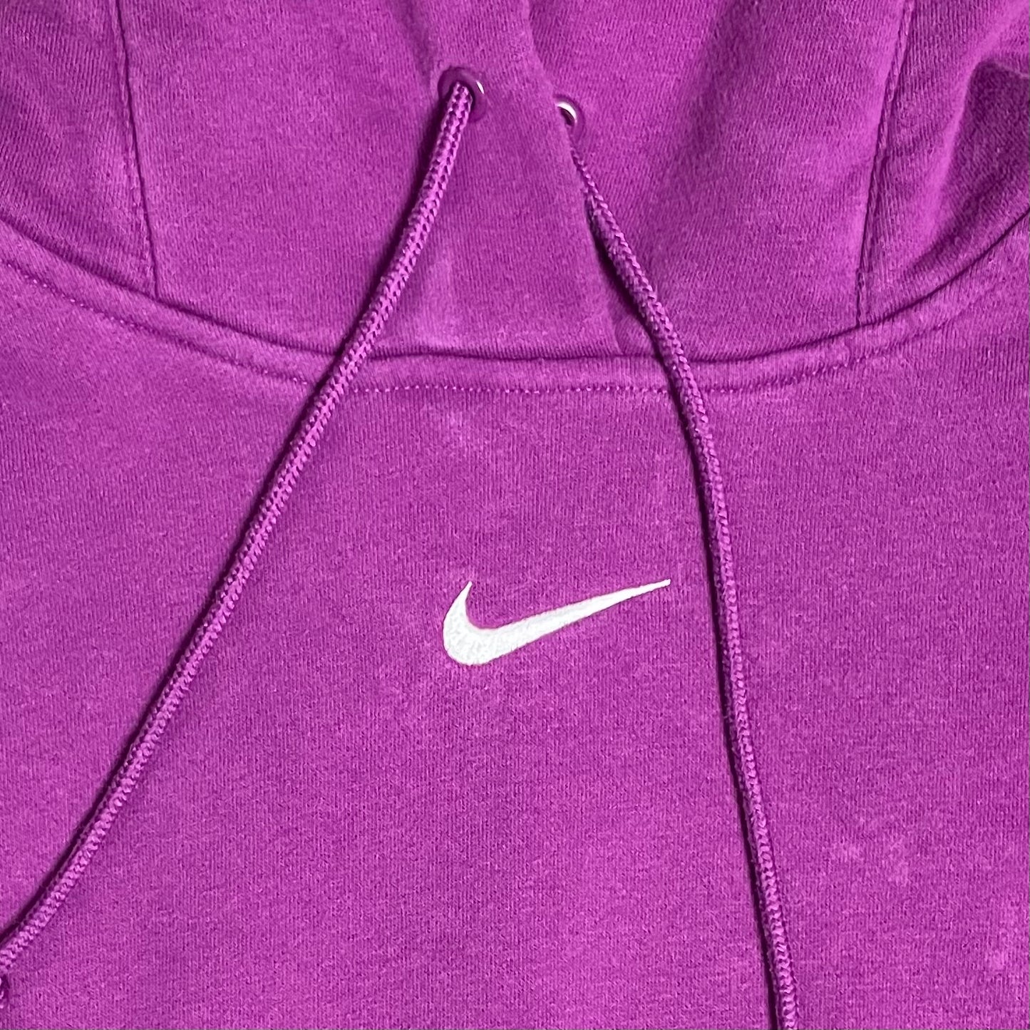 NIKE CENTER SWOOSH HOODIE - WOMEN’S S