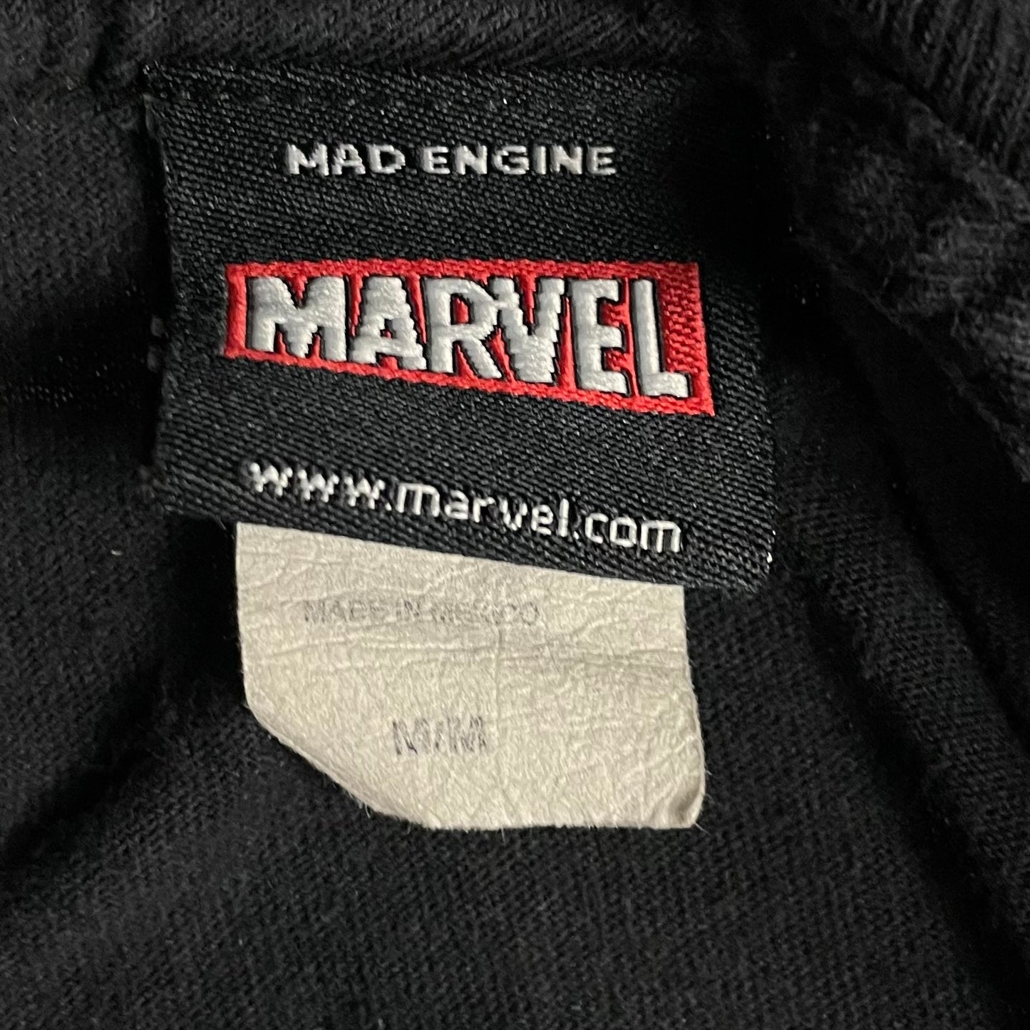 MARVEL MAD ENGINE SUPERHERO T SHIRT - M