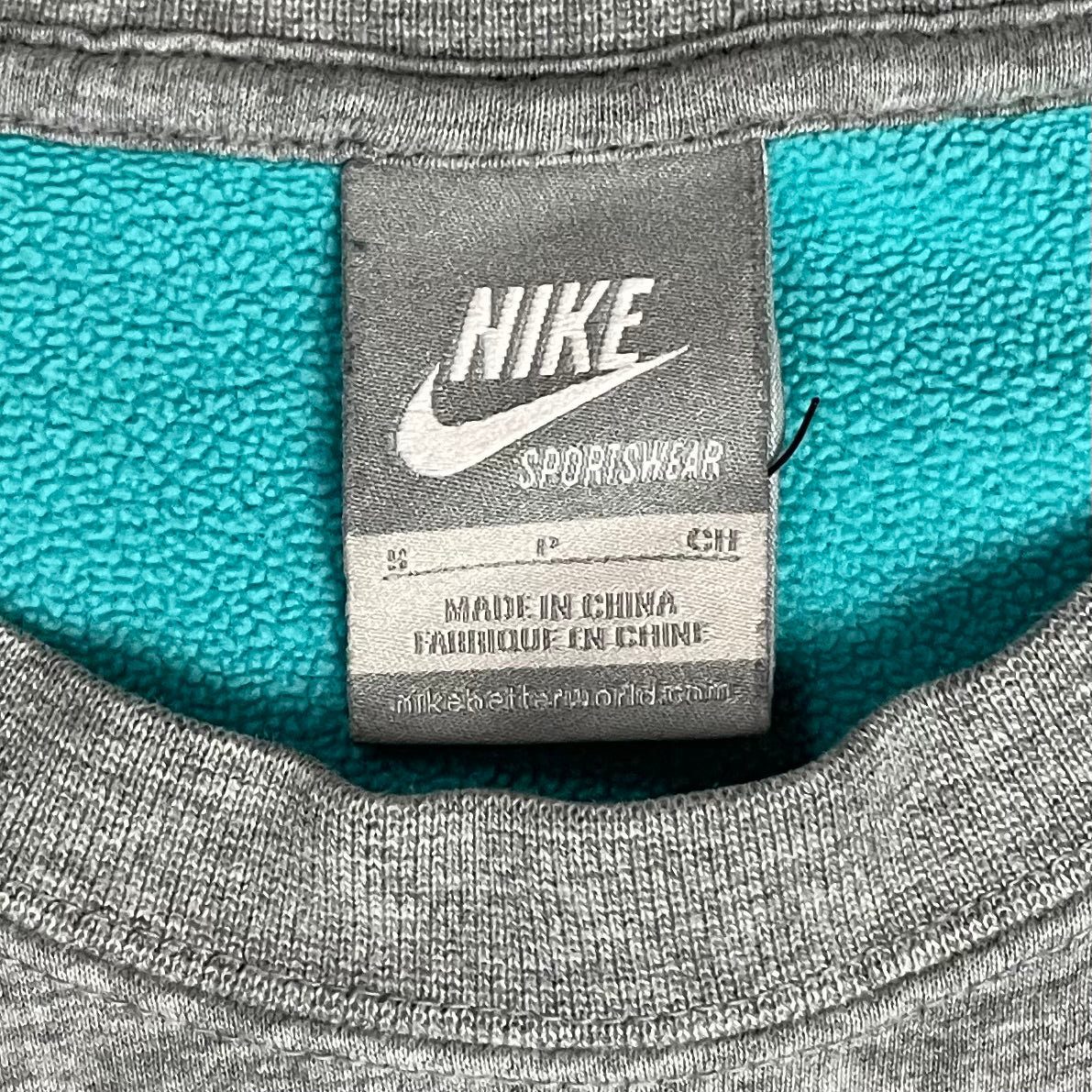 NIKE ZIP POCKET SWEATSHIRT - S