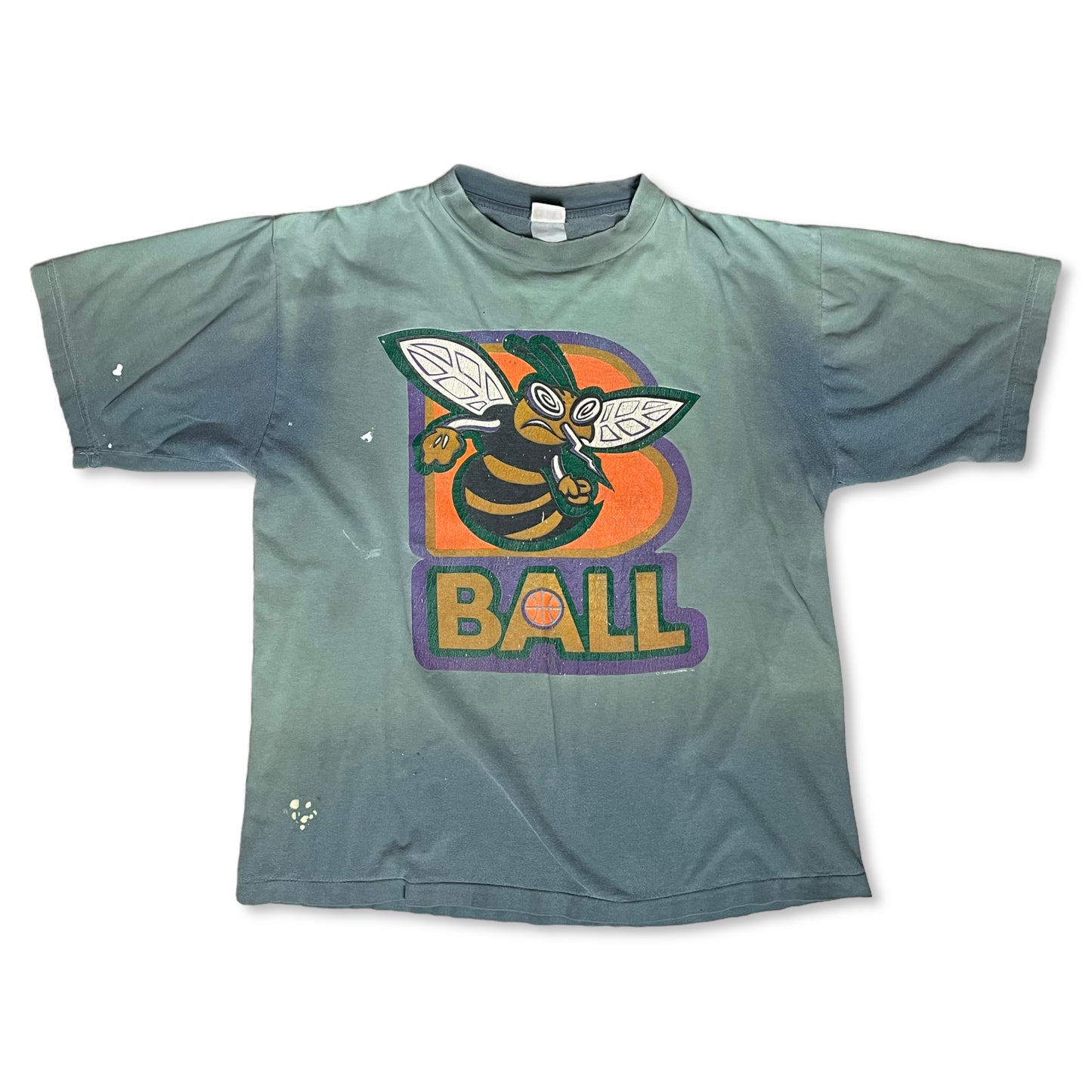 VINTAGE HORNET BASKETBALL T SHIRT - L