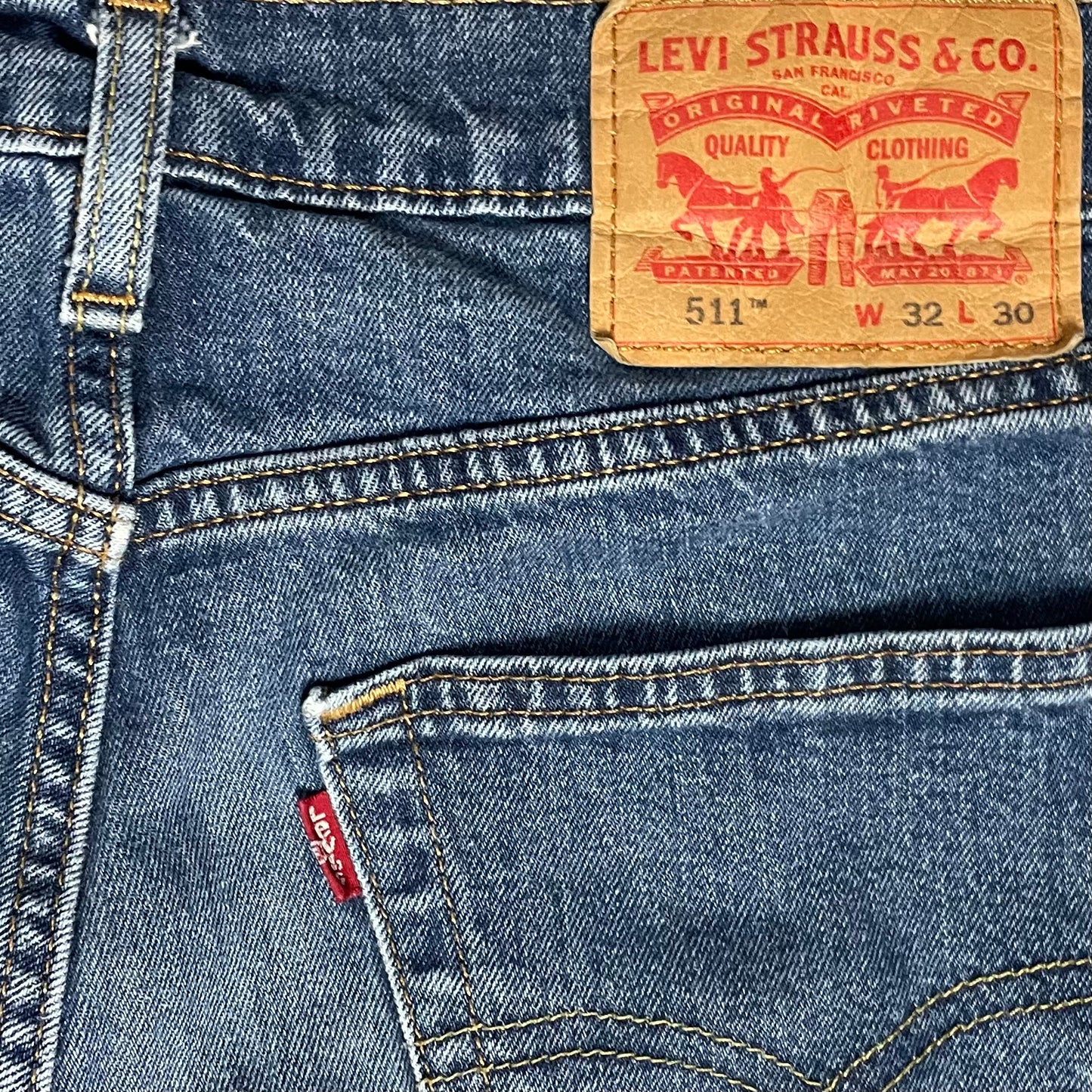 LEVI’S 511 JEANS - 32x30