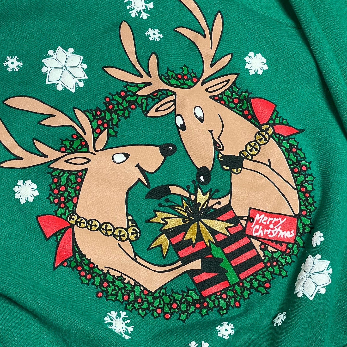 VINTAGE CHRISTMAS DEER SWEATSHIRT - WOMEN’S M