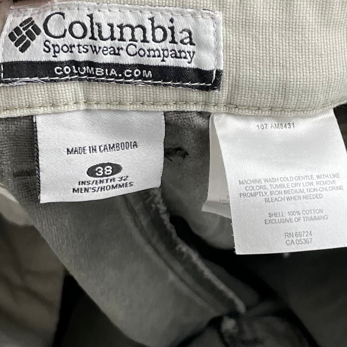 COLUMBIA CARGO PANTS - 38x32