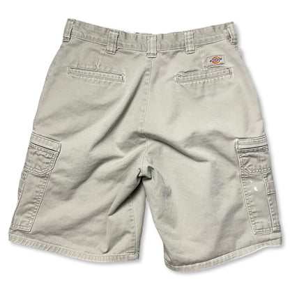 DICKIES CARGO SHORTS - 33x10