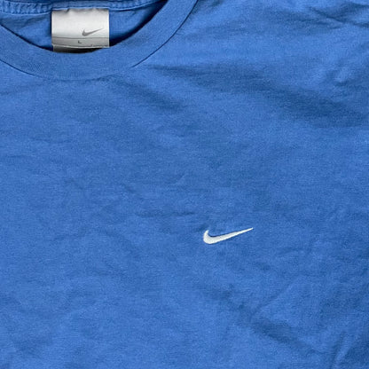 Y2K NIKE MINI SWOOSH T SHIRT - L